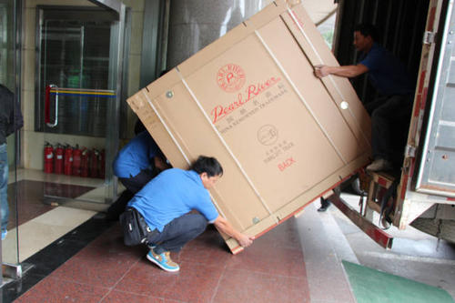 张家界钢琴贵重工艺品无忧运